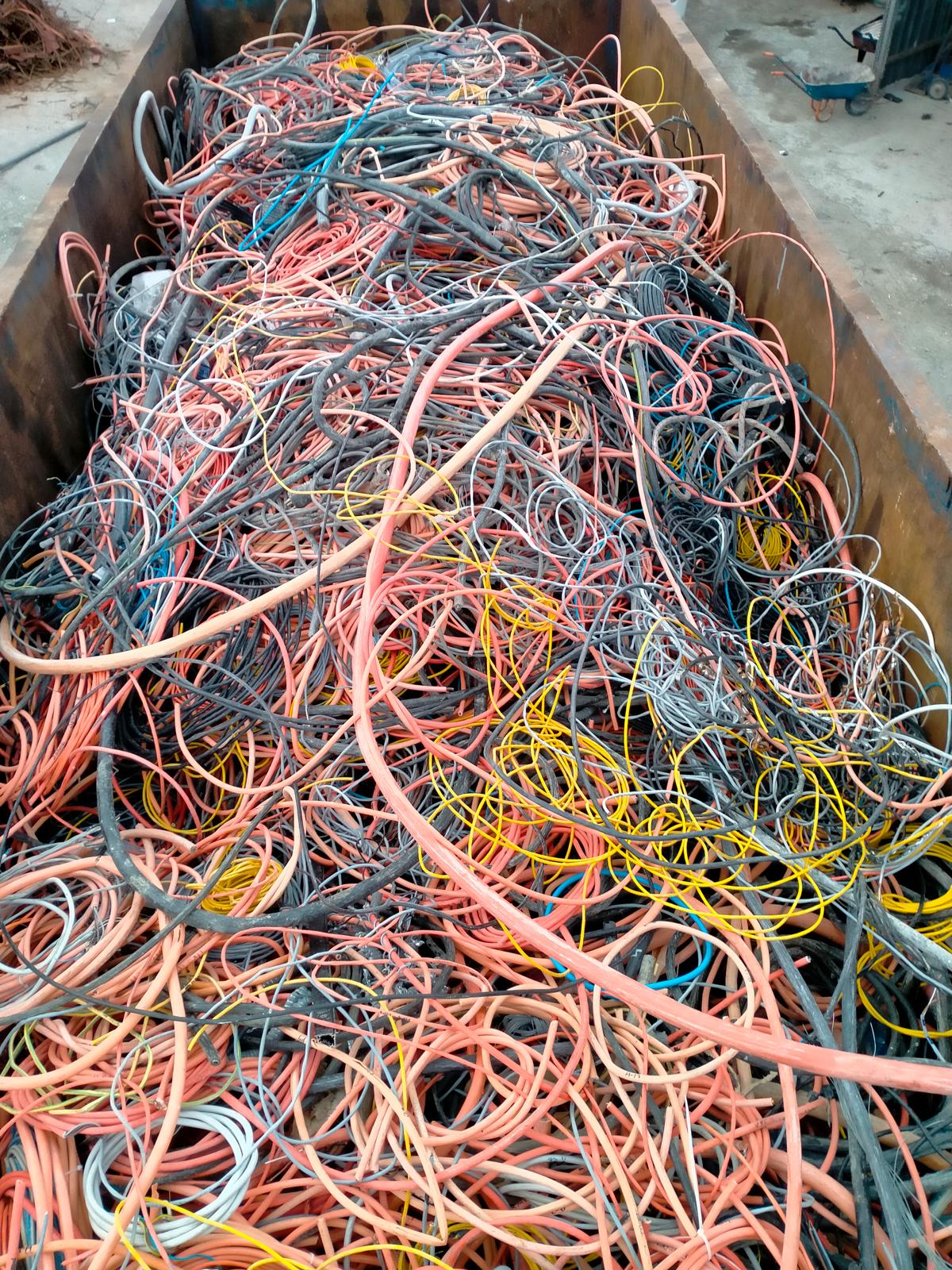 değerinde maden alımı 